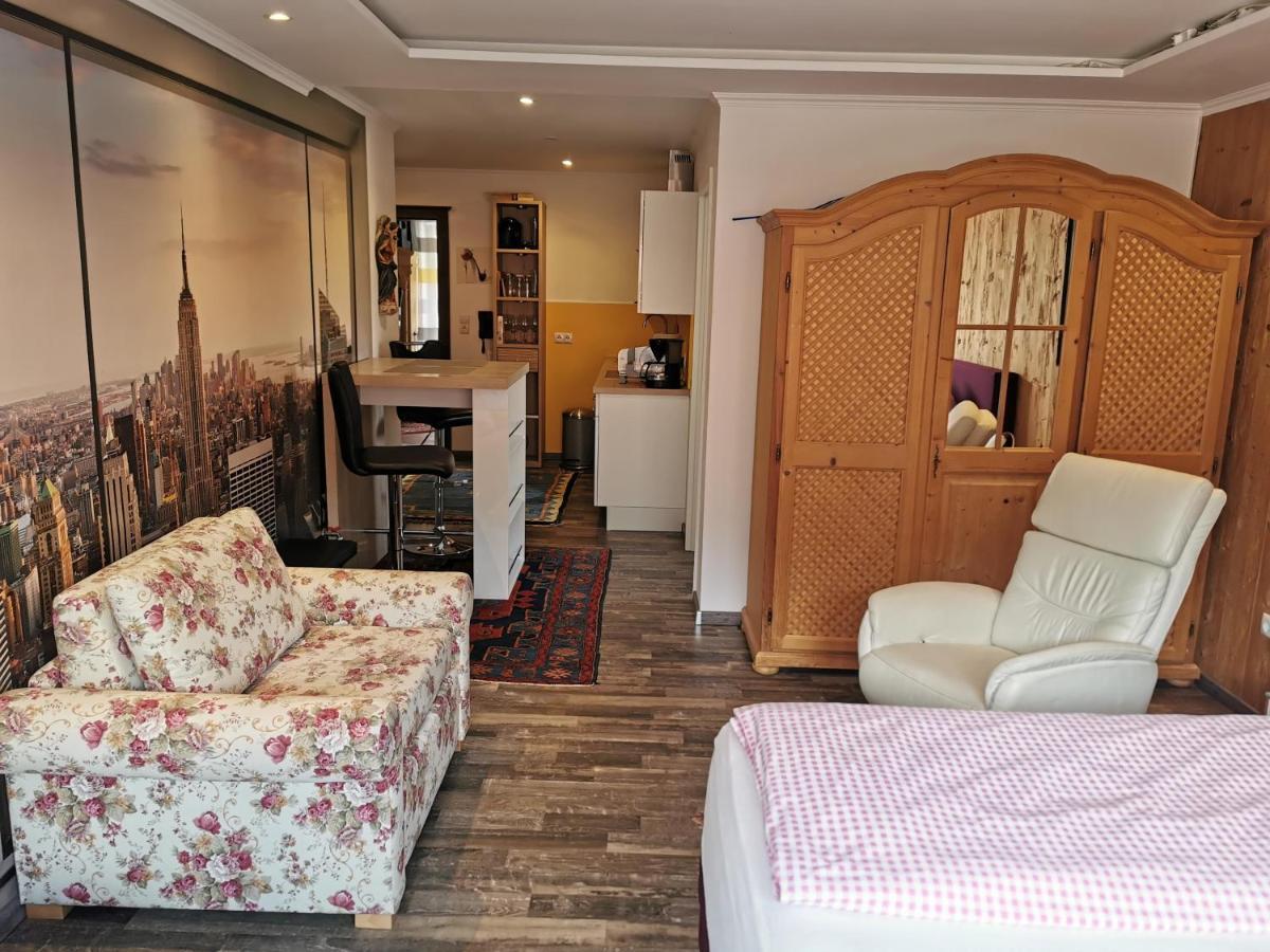 Ferienwohnung Koessler Christian Fügen Exteriör bild